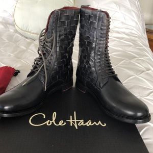 Brand New Men’s Cole Hann Lace Boot Shoes.